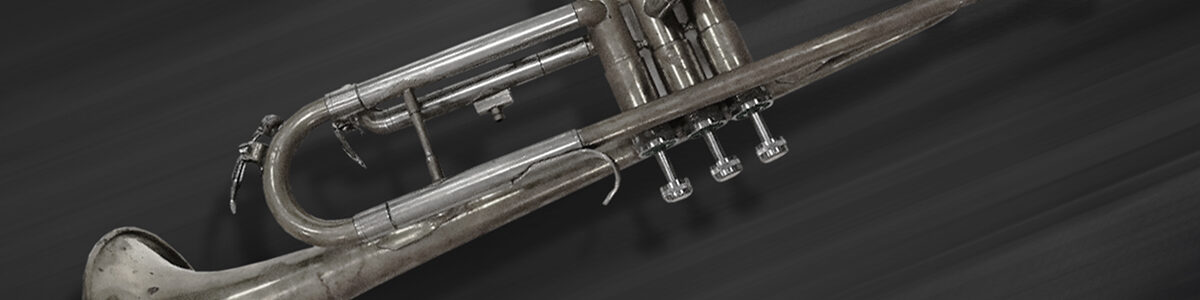 Zespół Reportaż, trąbka Polmuz, na której grał Jacek Hałas i Andrzej Łakomy.