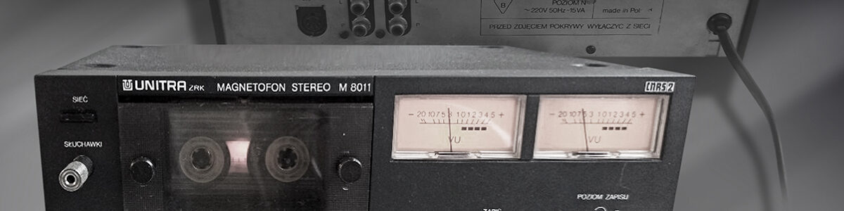1984 zespół REPORTAŻ; magnetofon stereofoniczny kasetowy Unitra ZRK Deck M-8011