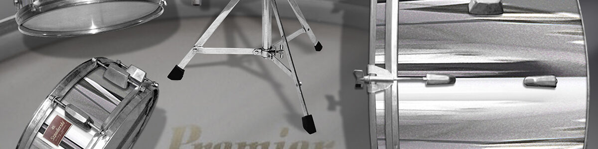 zespół Reportaż, Andrzej Karpiński, elementy perkusji Polmuz z okleiną chrom, naklejki- Szpaderski, naciągi Premier Everplay, bęben basowy 20”, tom 12” i werbel 14 “ na lewą stopę, używane od 10.12.1984 r.