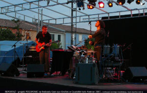 Reportaż, projekt Pogofonic, festiwal Gare aux Oreilles w Coustellet k. Awinion, 30.06.2007 r.