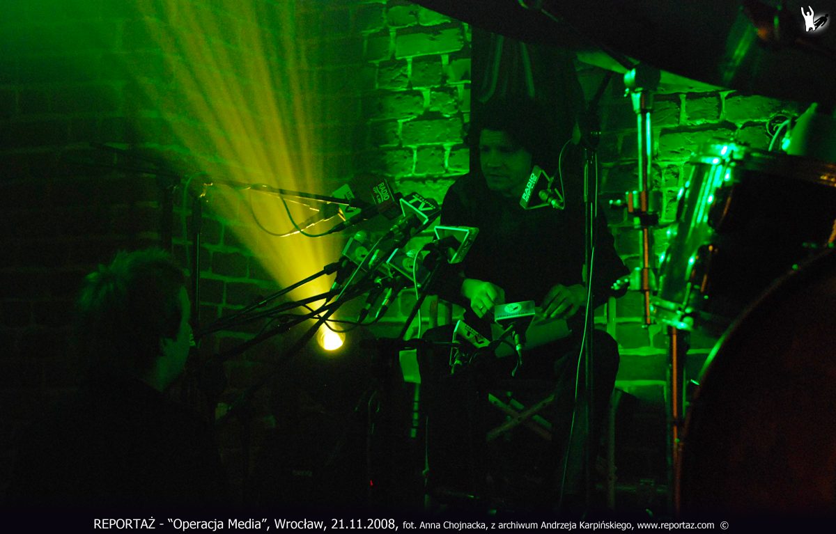 Reportaż, Operacja Media, Sala Gotycka, Wrocław, 2008