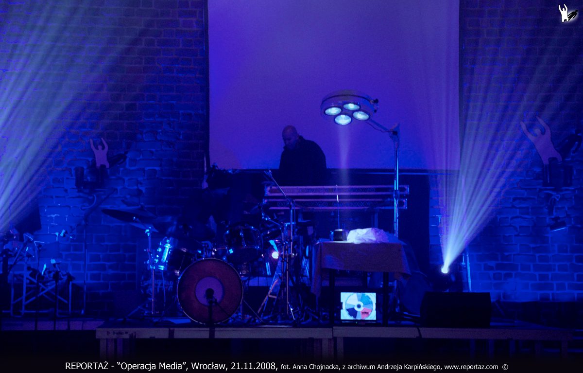 Reportaż, Operacja Media, Sala Gotycka, Wrocław, 2008