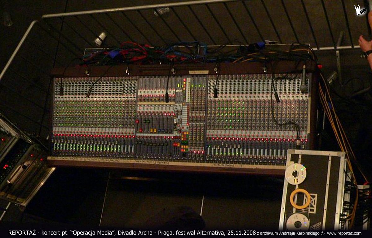 Reportaz & Chris Cutler, Divadlo Archa, The Media Operation, Praga 2008